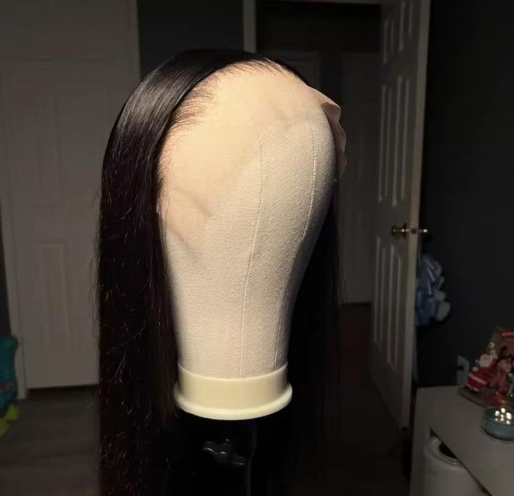 HD Lace Wigs 13x6 Straight Human Hair Wigs 300% Density