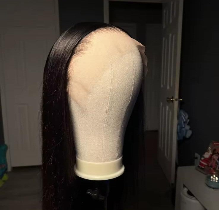 HD Lace Wigs 13x6 Straight Human Hair Wigs 300% Density