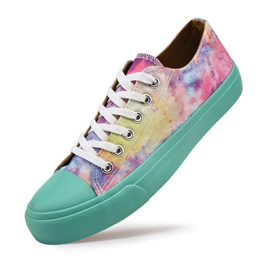 LUMUBBY Canvas Shoes for Women Low Top Womens Fashion Sneakers Casual Tennis Shoes Classic Canvas Walking Shoes Green